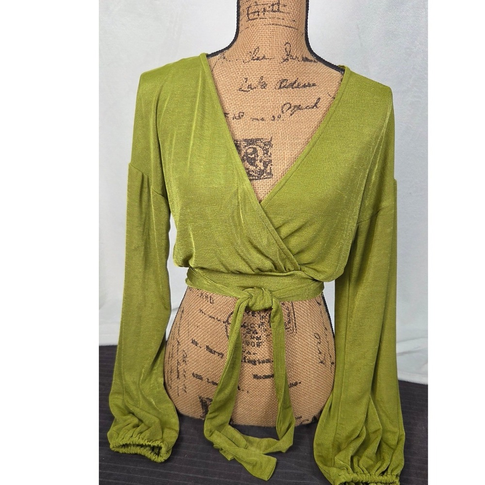 Princess Polly Wrap Crop Top Womens 4 Green Excellent Long Sleeve Surplice 2020s
